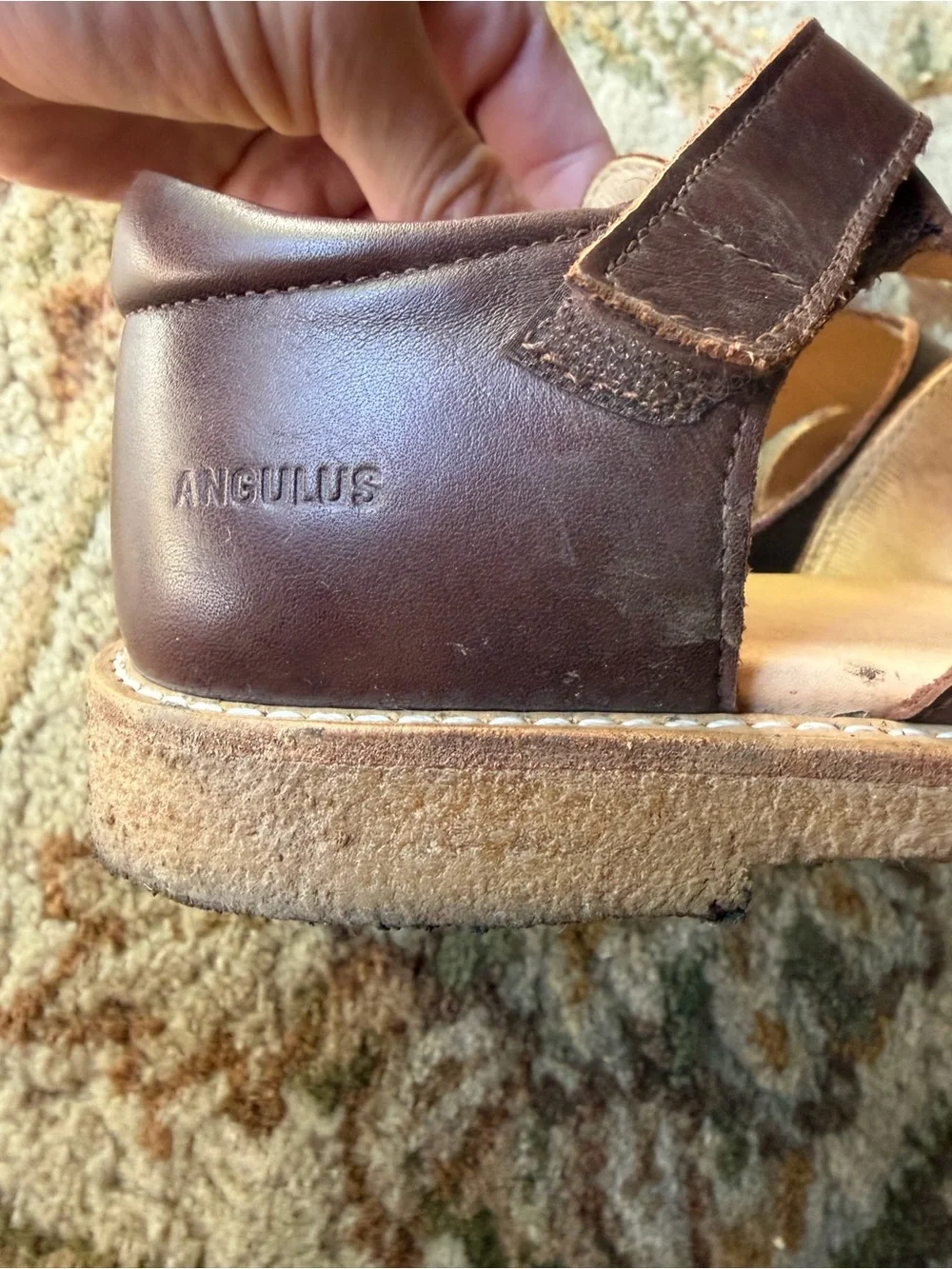 Angulus sandals sz 33
